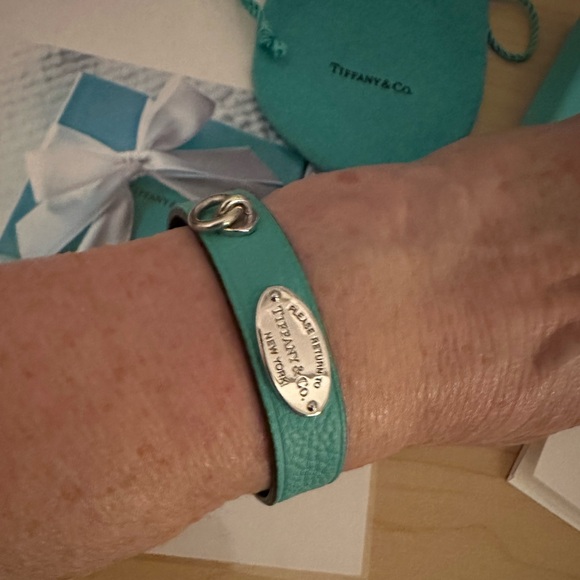 Tiffany & Co. Leather Bracelet with Sterling Silver Logo - Picture 2 of 7